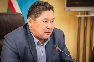 Якутского министра уволили за незаконно полученные дипломы