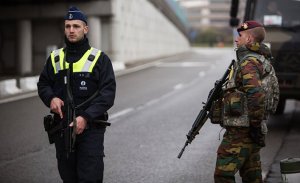 Haqqin.az, Азербайджан: Сирийский душ в кровавой бане в Брюсселе