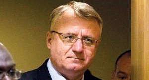 МТБЮ признал Воислава Шешеля невиновным в преступлениях против человечности