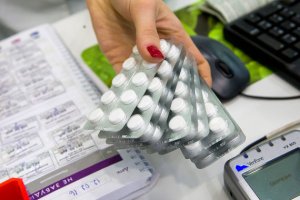 ФАС хочет возбудить дела против иностранных производителей лекарств. Из-за картельных сговоров цены на медикаменты завышены на 15-30%