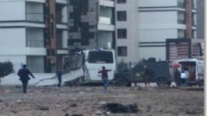 Шестеро полицейских погибли при подрыве авто в Турции