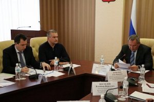 Рогозин запретил выводить из РФ выгодные судостроительные контракты
