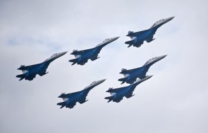 Авиагруппа "Русские Витязи" отмечает 25 лет со дня создания