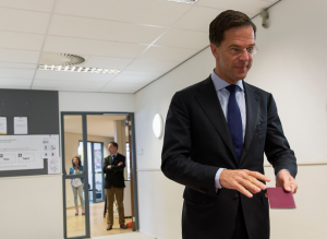 Мы не сможем продолжить ратификацию соглашения с Украиной – премьер Нидерландов