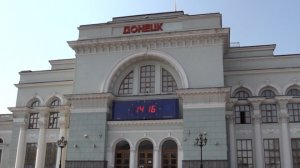 ДНР запустила пассажирский поезд до границы с Россией