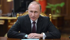 Путин поздравил экипаж МКС с Днем космонавтики
