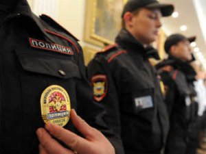 В Подмосковье полицейские реанимировали умиравшую девочку