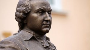 Десятиметровому Потемкину на Приморском бульваре быть – с мнением севастопольцев особо считаться не намерены