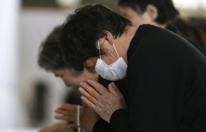 Число жертв землетрясения в Японии выросло до трех, 400 человек получили ранения