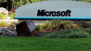 Microsoft требует в суде права уведомлять клиентов о слежке властей