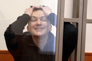 Порошенко заявил о согласовании с Путиным алгоритма освобождения Савченко