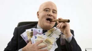 Зарплаты руководителей "привяжут" к зарплатам подчиненных