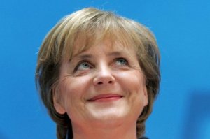 Германия поддерживает создание в Сирии зон безопасности - Меркель