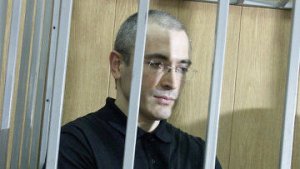 Интерпол может объявить Михаила Ходорковского в международный розыск