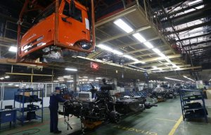Россия поставит Кубе грузовики и прицепы "КамАЗ"(Помимо этого, договор предусматривает снабжение Кубы запчастями и технологическим оборудованием для ремонта автомобилей)