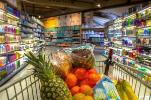 Новосибирские физики-ядерщики предлагают пастеризовать продукты безопасным облучением