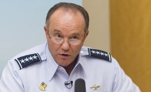 [Игры генералов] Генерал Филип Бридлав утверждает, что США необходимо увеличить число своих спутников-разведчиков в связи с угрозой, исходящей от России