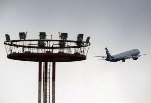 В «Шереметьево» супругов сняли с рейса Москва — Лос-Анджелес из-за неудачной шутки о заминированной жене