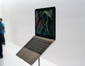 В России упали продажи ПК на 17,6%. Apple ворвалась в топ-5 поставщиков