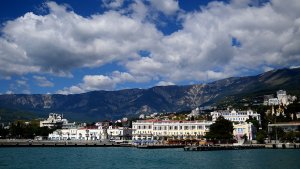 Министерство информации Украины: Уже 47% граждан считают, что возвращать полуостров не нужно