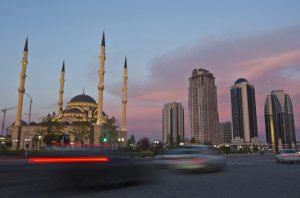 Главы спецслужб 75 стран приехали в Чечню перенимать опыт борьбы с терроризмом