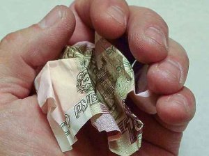 [Пауперизация] Советник главы государства Андрей Белоусов насчитал в России почти пять миллионов «новых бедных людей». Рост числа граждан с низким уровнем дохода стал серьезной проблемой для экономики