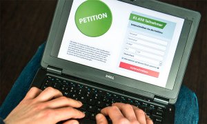 Интернет-петиции напрасно тратят время