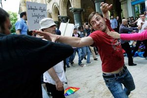 В ресторане в Тбилиси состоялась драка творческой интеллигенции из-за песен на русском языке