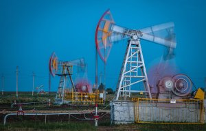 Bloomberg: ОПЕК не достигла соглашения по новому потолку добычи нефти