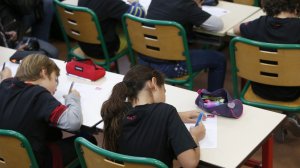 Глава Министерства образования Франции Наджат Валло-Белькасем предложила школьникам изучать арабский как второй иностранный язык