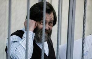Осужденному оппозиционеру Мохнаткину добавили срок за оскорбление сотрудника колонии