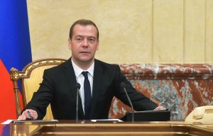 Медведев призвал беречь русский язык и заботиться о его судьбе за пределами РФ