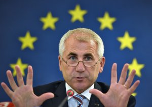 Посол Евросоюза потерял покой из-за самолетов ВКС РФ