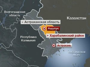 На военном полигоне Ашулук горит ракета С-75