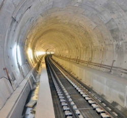 Си Цзиньпин и И.Каримов открыли тоннель на железнодорожной магистрали Ангрен-Пап