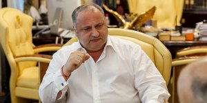 Вице-мэр Москвы Печатников отказался комментировать избиение девушки своим экс-советником