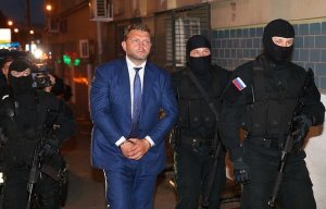 О том, как Никита Белых устраивает пиар-акцию из своего заключения.