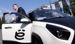 [«Кабаки и бабы»] Патологический лузер эпохи девяностых