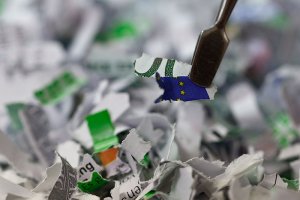 РФ подаст иск к ЕБРР из-за приостановки его работы в России