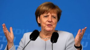 Меркель заявила, что хочет отменить санкции против России  (Об этом канцлер Германии заявила на предвыборном митинге)