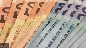 Не было рубля — да вдруг алтын: как связаны курс евро и новая валюта Евразии