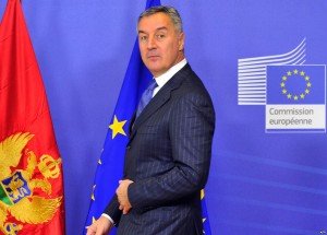 Власти Черногории: представитель МИД РФ использует "недипломатический язык"