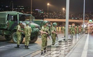 Сторонники военного переворота в Турции намерены продолжать борьбу
