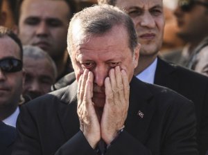 СМИ: мятежники планировали убить Эрдогана на курорте