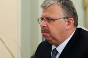 К главе Федеральной таможенной службы пришли с обыском по делу о контрабанде алкоголя