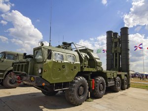 Шойгу сообщил о создании в Крыму самодостаточной группировки войск для сдерживания НАТО