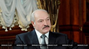 Лукашенко: хватит реформ в образовании, надо дать нормальные учебники школам и поднимать статус учителя