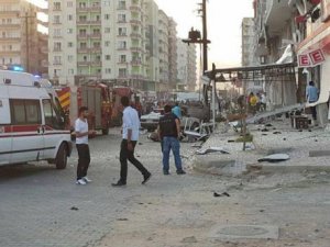 Мощный взрыв прогремел рядом с больницей в турецкой провинции Мардин. Три человека погибли и 50 ранены