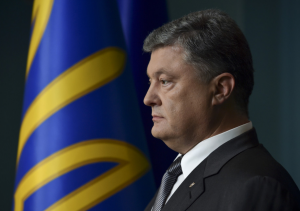 Порошенко требует переговоров в "нормандском формате" без участия России