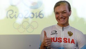 Российские велосипедистки Шмелева и Войнова завоевали олимпийское серебро в командном спринте